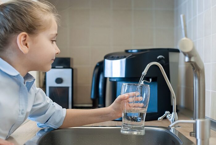 Water, Reinvented: Discover the Advantages of Reverse Osmosis Filtration